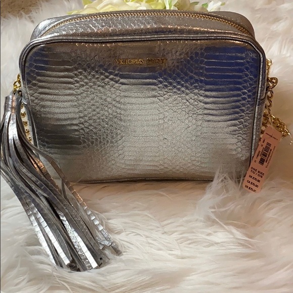 Victoria Secret Crossbody - Picture 4 of 5